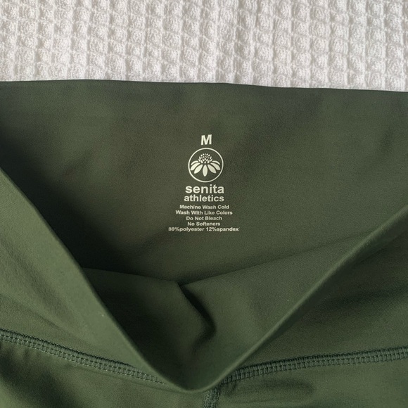 🌳Senita Athletics Lux High Waisted Rio Shorts 7 inch Inseam In Evergreen Medium - Picture 6 of 9
